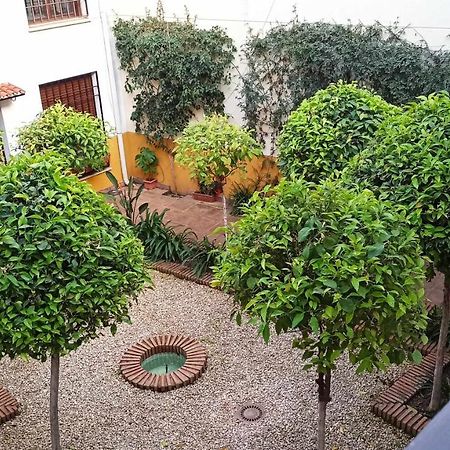 Appartamento La Pequena Escalera Mezquita Catedral Cordova Esterno foto